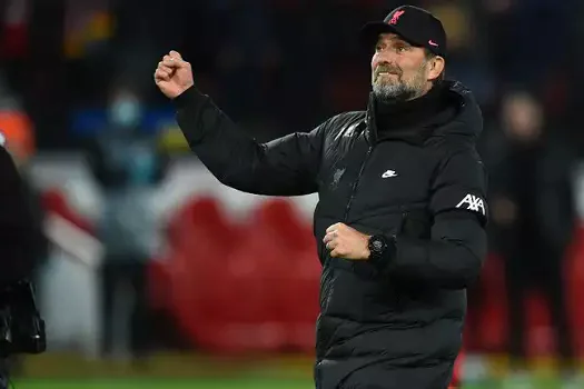 Klopp espera respeito dos torcedores do Livepool durante tributo à rainha