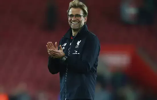 Klopp cobra maturidade do Liverpool antes de série importante de jogos na temporada