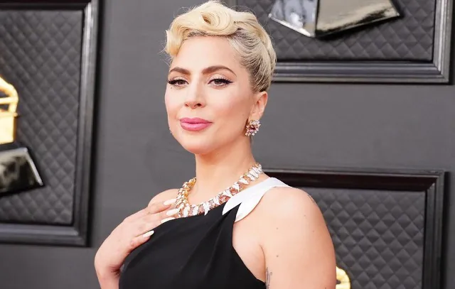 Pai de Lady Gaga afirma que filha viverá Arlequina em filme