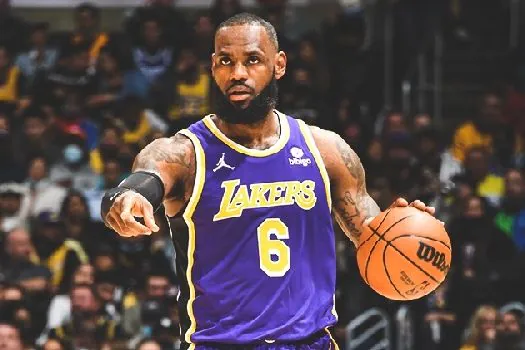 LeBron James dá show e Lakers derrotam o Jazz de virada; Nets batem os Knicks