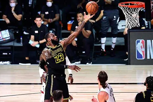 Miami Heat e Los Angeles Lakers se enfrentam no jogo 3 das finais da NBA