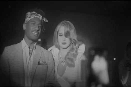 Lana del Rey se transforma em atriz no clipe de ‘Candy Necklace’ com Jon Batiste