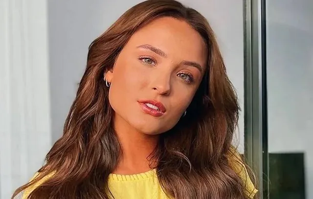 Larissa Manoela encerra contrato de exclusividade com a Globo