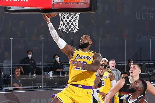 Em quinto jogo da série, Lakers podem colocar ponto final na Conferência Oeste