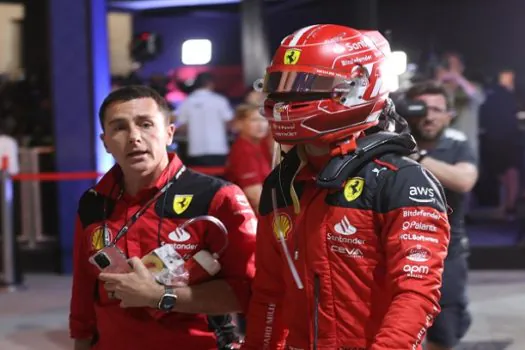 Leclerc sofre punição e perde 10 posições no grid do GP da Arábia Saudita