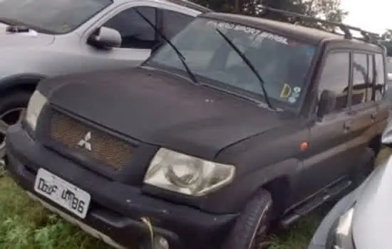 Leilão do Detran.SP em Diadema tem Mitsubishi Pajero TR4 com lance inicial de R$ 11