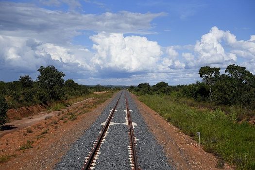 Governo leiloa hoje trecho de ferrovia na Bahia