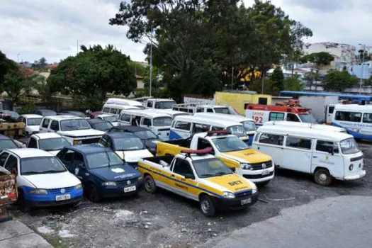 Santo André realiza novo leilão de carros e sucatas