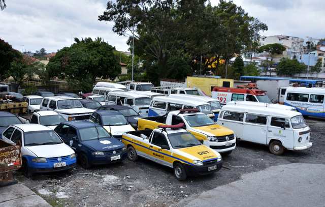 Santo André realiza novo leilão de carros e sucatas