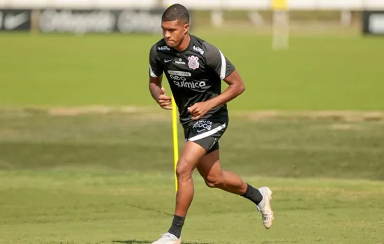 Corinthians confirma empréstimo de Léo Natel para clube do Chipre