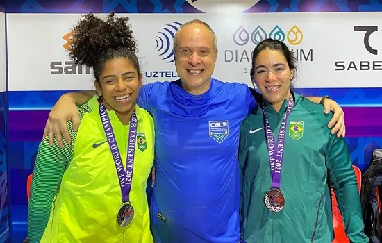 Amanda Schott conquista o bronze no Mundial de levantamento de pesos