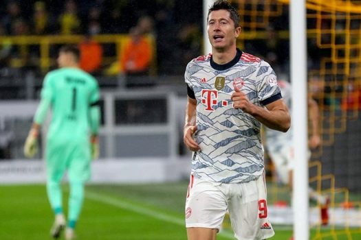 Bayern vence o Dortmund com 2 gols de Lewandowski e é campeão da Supercopa da Alemanha