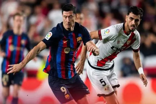 Lewandowski volta a marcar, mas Barcelona perde para o Rayo Vallecano