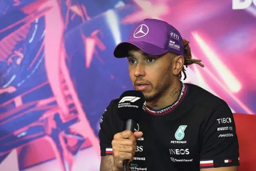 Lewis Hamilton se livra de carro ‘pesadelo’ e conta os dias para renascer na F1