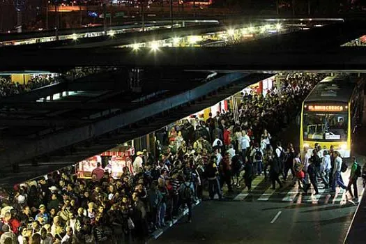 Após 5 anos, licitação de ônibus de SP abre sem concorrência