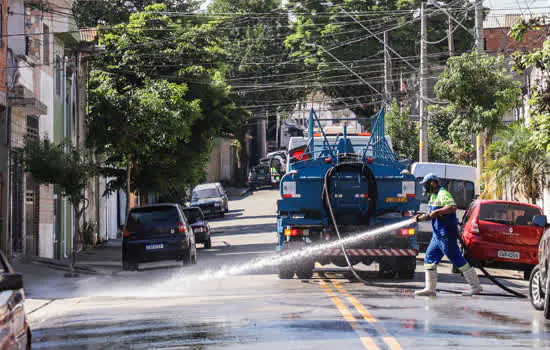 São Caetano mantém reforço na limpeza das ruas com cloro