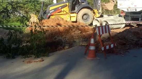 Ribeirão Pires realiza limpezas em galerias pluviais