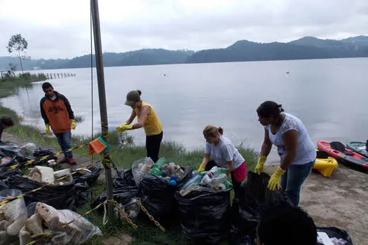 São Bernardo promove mutirão para coleta de resíduos na Represa Billings