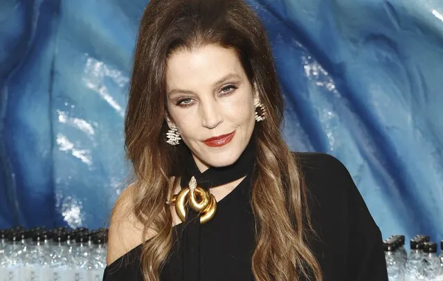 Lisa Marie Presley morreu aos 54 anos por obstrução intestinal após cirurgia bariátrica