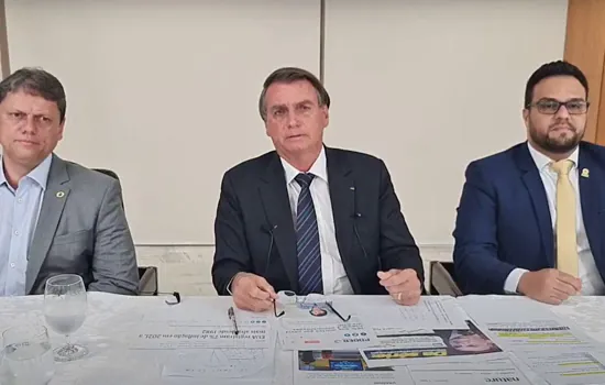 Bolsonaro prevê R$ 1 bi para reforma de rodovias atingidas por chuvas