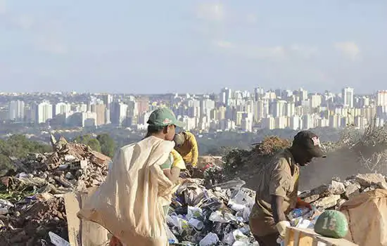 Erradicar os lixões no Brasil é questão de saúde pública