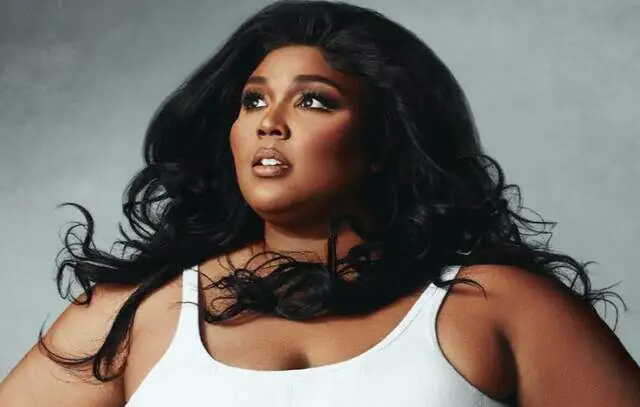 Lizzo se pronuncia e diz que acusações de assédio sexual são inacreditáveis