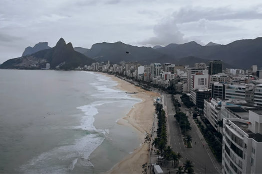 Secretário da Saúde do Rio de Janeiro diz considerar ‘lockdown’ no Estado