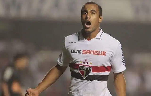 São Paulo anuncia contratação de Lucas Moura