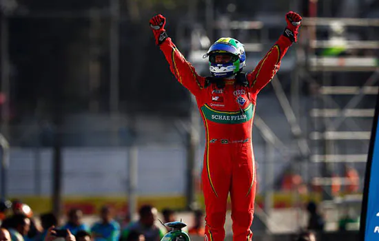 Lucas Di Grassi vence etapa de Berlim e assume vice-liderança da Fórmula E