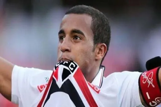 Lucas Moura volta ao São Paulo, mas Atlético Mineiro vence no Morumbi