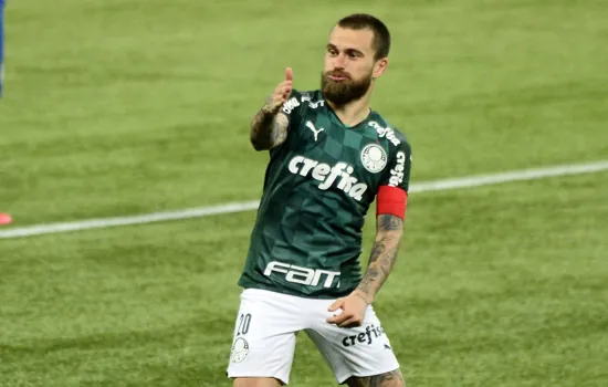 Palmeiras empresta meia Lucas Lima ao Fortaleza até o fim da temporada