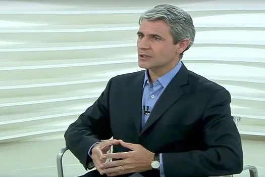 “Brasil não suportaria mais quatro anos de populismo”, diz Luiz Felipe d’Avila na ACSP