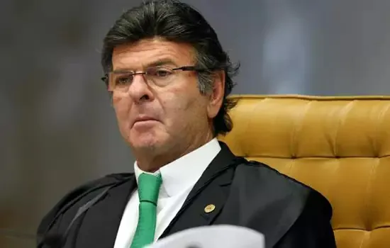 Fux afirma que desrespeito às decisões do STF configura crime de responsabilidade