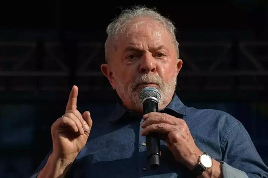 Lula minimiza fôlego de Bolsonaro em pesquisas e diz ter confiança na vitória