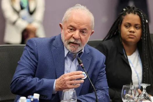 Viagem de Lula aos EUA deve ficar para ano que vem, sinaliza Celso Amorim