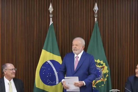 Lula diz que terá a mais importante relação com o Congresso Nacional