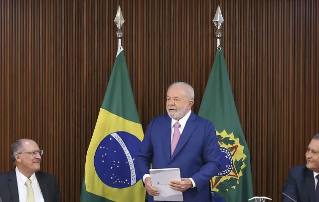 Lula diz que terá a mais importante relação com o Congresso Nacional