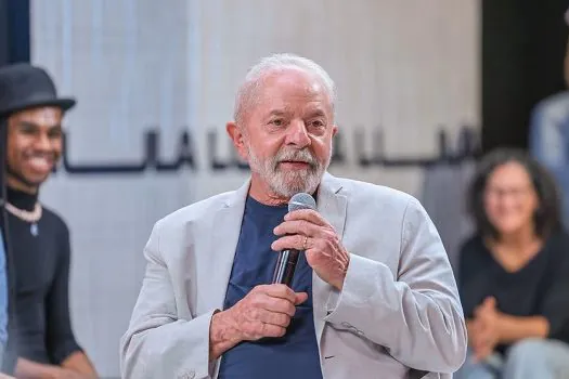 Lula se reúne com equipe de transição para debater demandas orçamentárias