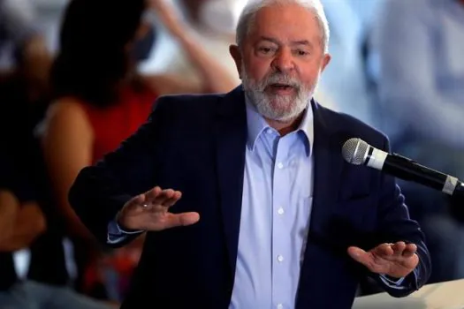 Lula diz crer na repetição do sucesso de combate à miséria pelo seu governo