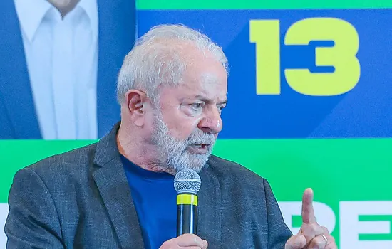 Lula diz que Bolsonaro não se importa em ser campeão em fake News