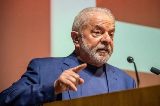 Lula se encontrará pela primeira vez com futuros comandantes das Forças Armadas