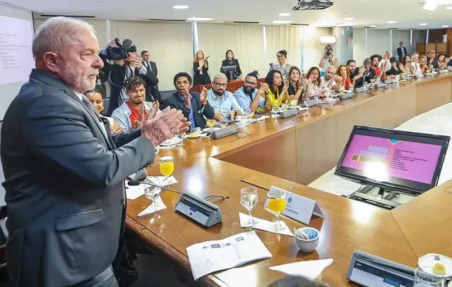 Narrativa do PT de 4º mandato tenta frear candidaturas de aliados