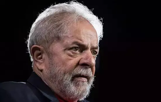 Investigação contra Lula sobre tráfico de influência para OAS é arquivada