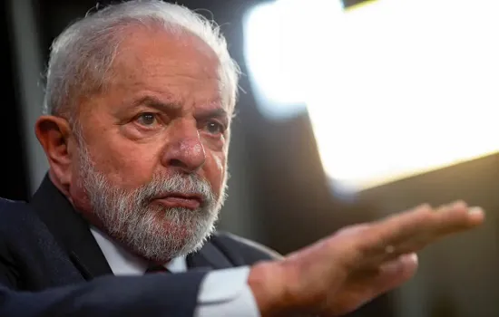 Lula diz que Centrão não é partido político e que vai “conversar com todo mundo”