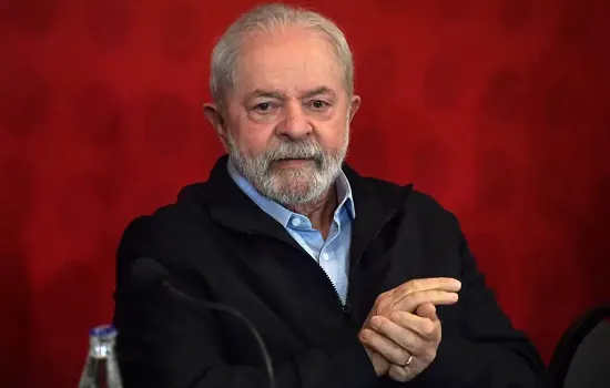 Lula recusa convite para participar de debate do SBT