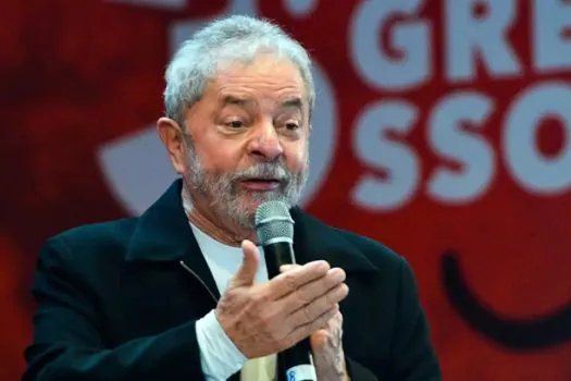 Viagem de Lula ao Uruguai mostra importância dada ao Mercosul, diz secretário