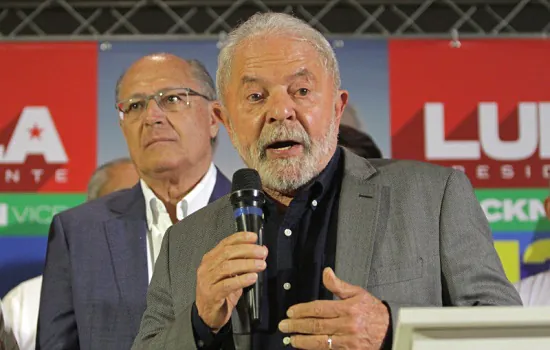 Lula diz não querer ‘vingança’ caso vença