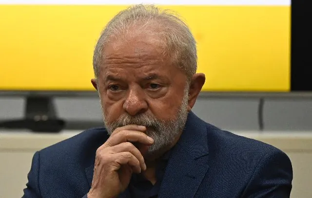 Proposta do Novo na PEC cria barreira para Lula mudar regra fiscal em 2023