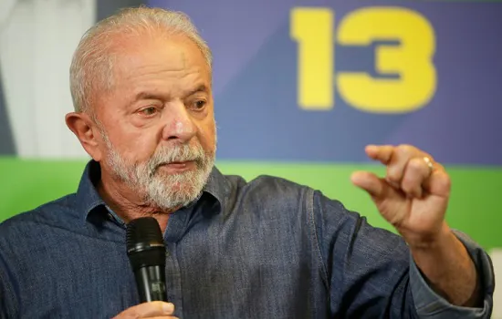 Lula evita condenar ditaduras e diz que é preciso focar nos interesses do Brasil