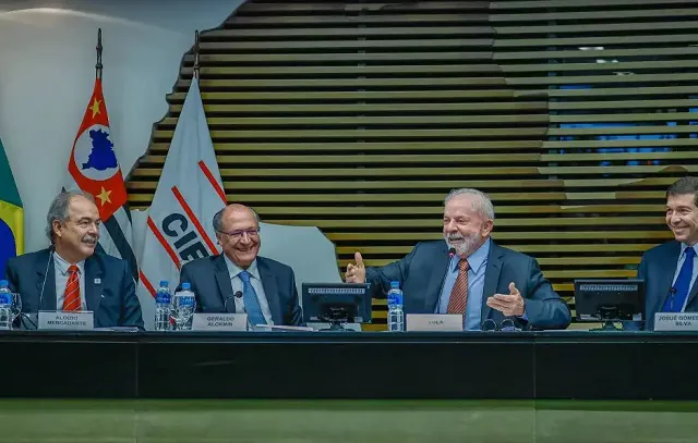 Lula e Alckmin estarão na posse de Mercadante no BNDES no dia 6